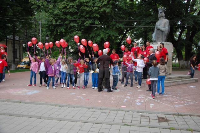 TSD Suceava a organizat un concurs de desene pe asfalt pentru copii