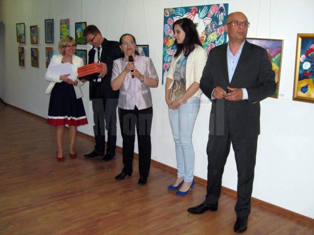 „Micii Picasso”, expoziţie aniversară la City Gallery