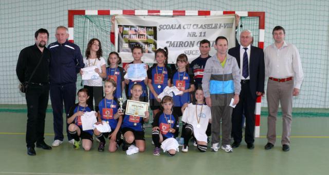 Şcoala Gimnazială „Miron Costin” a  câştigat Olimpiada Naţională a Sportului Şcolar la fotbal fete