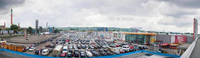 Mii de spectatori la Grand Prix-ul din parcarea Shopping City Suceava