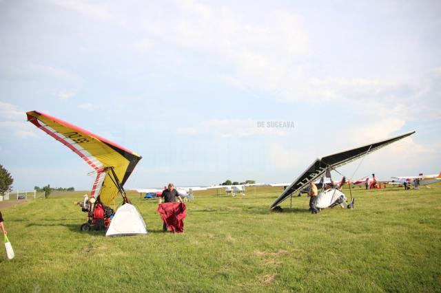 Aerodromul din Salcea, „invadat” de avioane străine