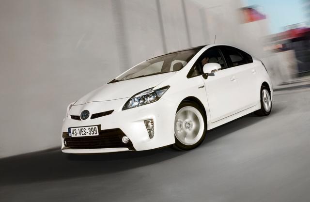 Toyota Prius, cel mai vândut vehicul hibrid din lume