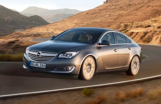 Opel Insignia Facelift își face apariția