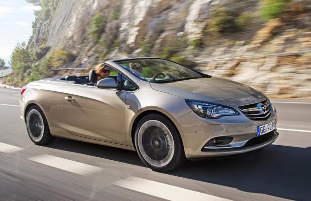 Opel Cascada este disponibil în România de la 22.820 euro