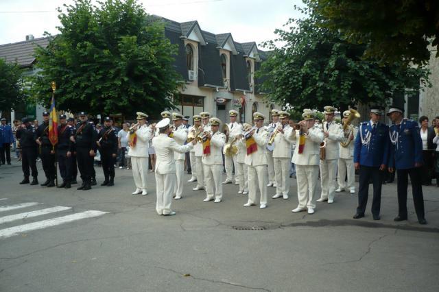 Ceremonia de absolvire a promoţiei 2013 de la Şcoala de Subofiţeri Jandarmi Fălticeni