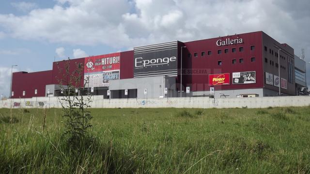 Galleria Mall, o investiţie de 25 de milioane de euro, a devenit acum doar o clădire pustie