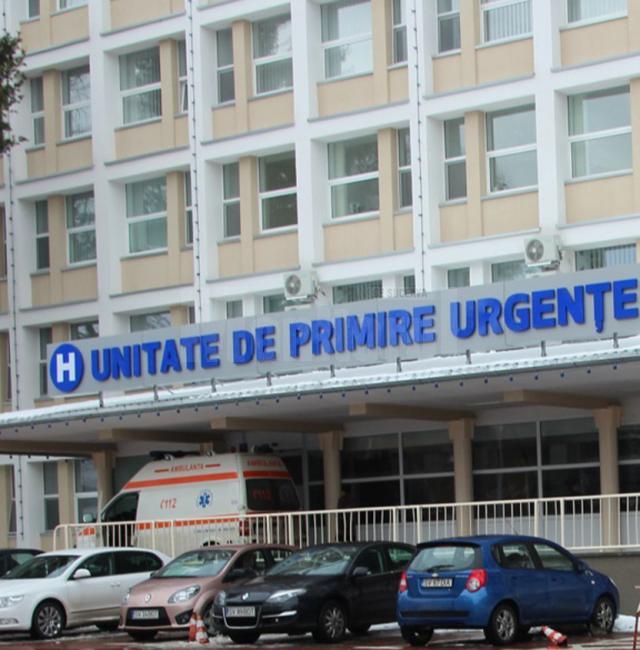 Tânărul a ajuns în stare gravă la Spitalul Judeţean Suceava