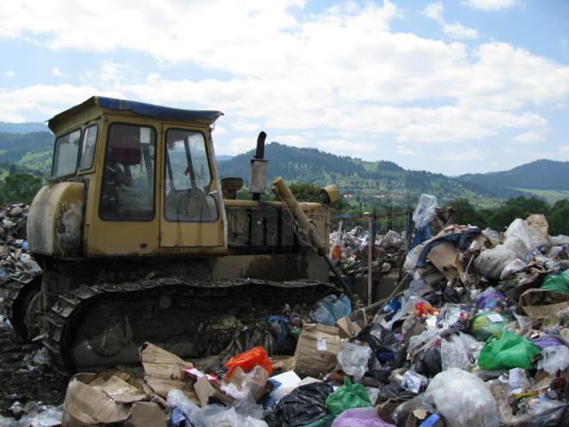 Groapa de gunoi a municipiului Câmpulung Moldovenesc din zona Izvor Boatca