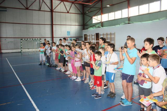 Cei mai buni jucători de badminton din ţară au participat la Fălticeni la Memorialul “Gabriel Udişteanu”