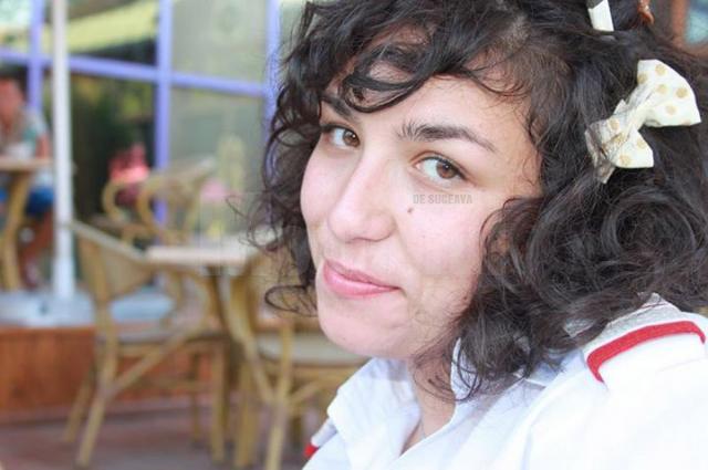 Oana Petrachi iubeşte matematica, dar scrie şi poezii