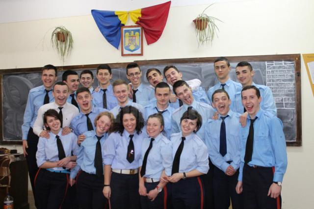 O elevă din Suceava a intrat prima la Academia Tehnică Militară Bucureşti