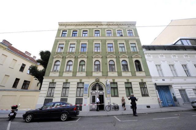 Tânăra suceveancă a fost ucisă într-un apartament din Viena. Foto: Herbert PFARRHOFER (APA)