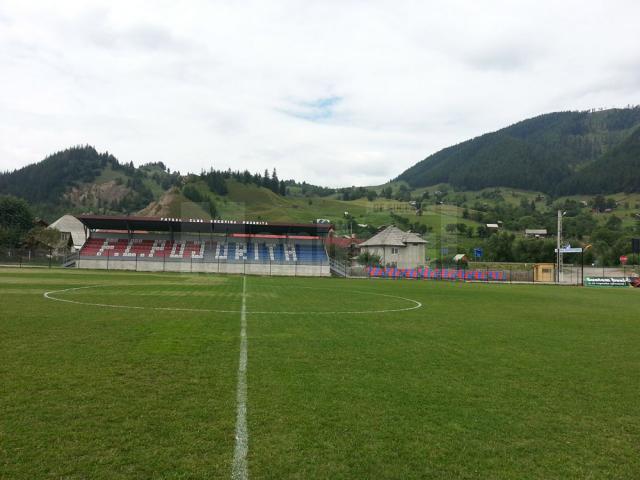 Stadionul din Pojorâta este pregătit pentru meciurile de Liga a III-a