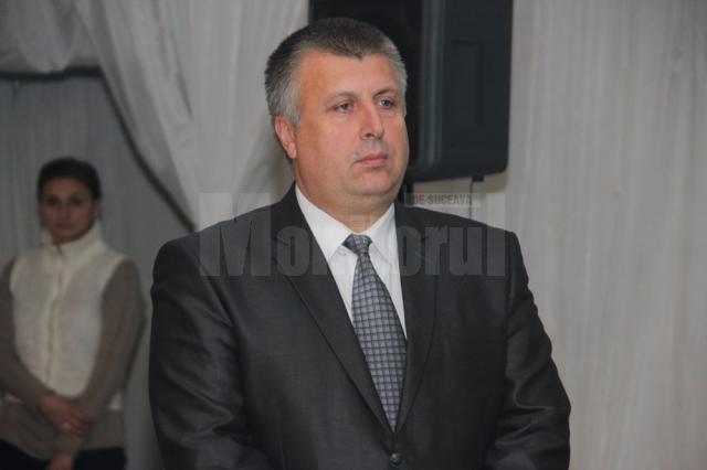Senatorului PSD Neculai Bereanu, iniţiatorul întâlnirii de la Vatra Dornei
