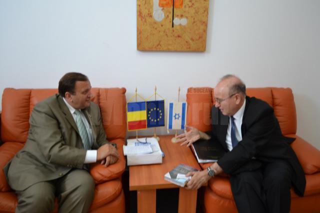 Flutur s-a întâlnit cu ambasadorul Israelului în România