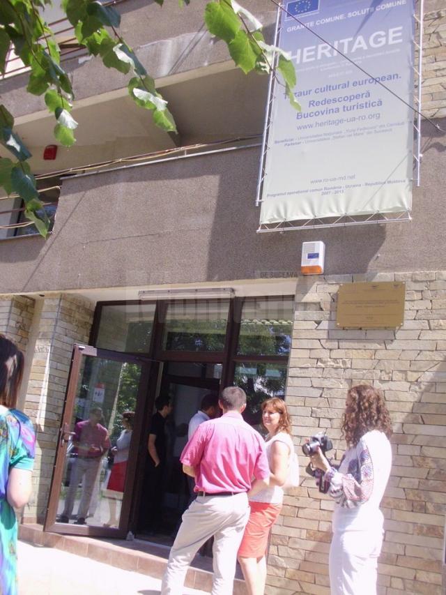 Centrul Bucovinean de informare şi comunicare, inaugurat pe strada Universităţii
