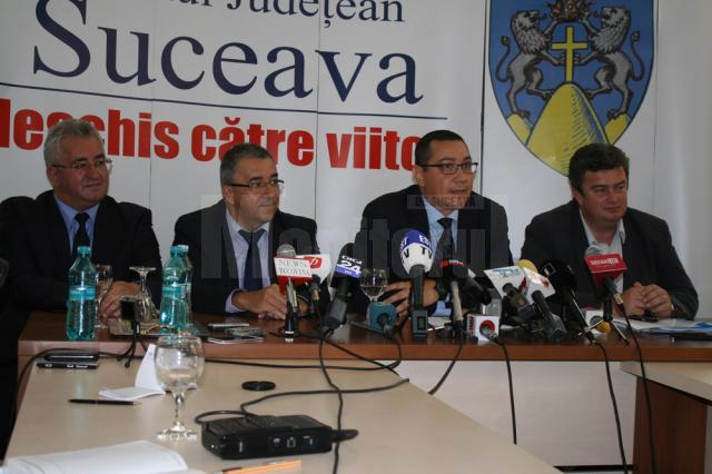 Victor Ponta s-a întâlnit cu autorităţile Sucevene