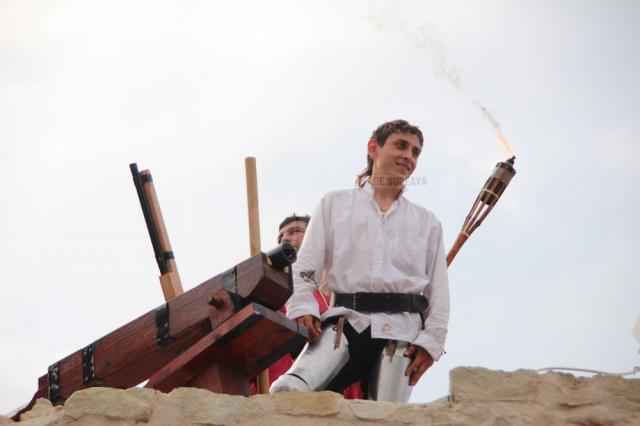 Deschiderea oficială a celei de-a VII-a ediţii a Festivalului de Artă Medievală „Ştefan cel Mare”