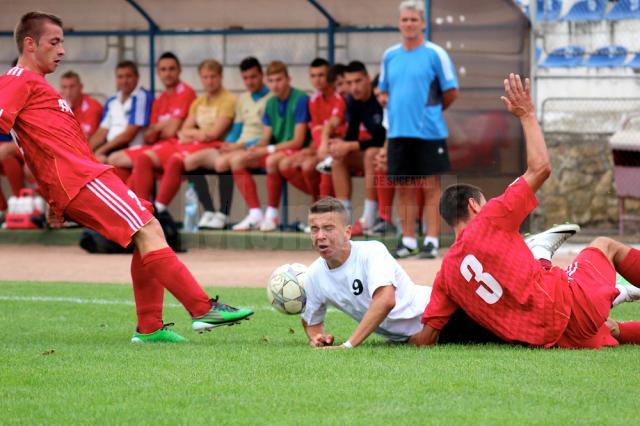 Echipa de fotbal Rapid CFR Suceava a încheiat seria meciurilor test cu o remiză în fața echipei CSM Kosarom Pașcani