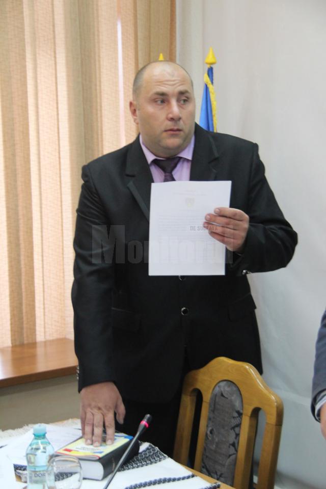 Consiliul Judeţean Suceava are un nou membru, în persoana juristului Petru Preutescu, de la PP-DD