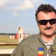 Dan Ştefănescu, unul din cei trei piloţi din grupul Iacării Acrobaţi
