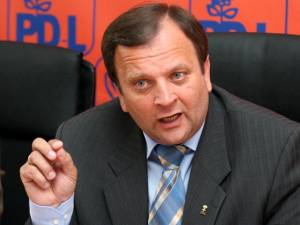 Senatorul Gheorghe Flutur: „Solicit USL să ia mâna de pe Camerele Agricole”