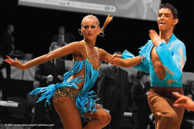 Concursul de dans sportiv „Bucovina Open” se va desfăşura în zilele de 7 şi 8 septembrie, la Suceava în sala LPS