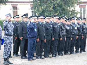 23 de poliţişti locali sunt pregătiţi la Şcoala de Jandarmi Fălticeni, până pe 13 decembrie