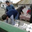 Alimentele strânse la Cornu Luncii au ajuns la sinistraţii din comuna gălăţeană Cudalbi