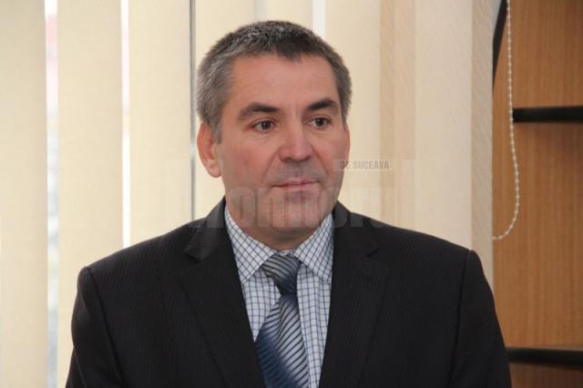 Primarul din Siret, Adrian Popoiu