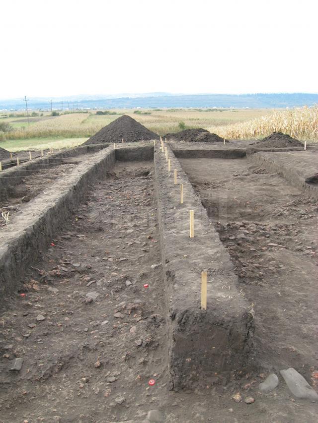 Cea mai mare locuinţă găsită vreodată din Cultura Precucuteni I a fost descoperită la Baia