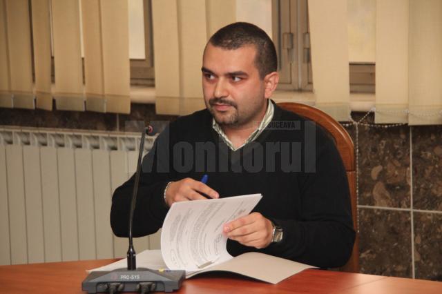 Şedinţa de ieri a Consiliului Local a durat aproape două ore, la finele cărora nu s-a luat nici o decizie concretă privind asigurarea căldurii populaţiei