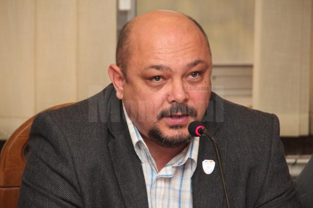 Şedinţa de ieri a Consiliului Local a durat aproape două ore, la finele cărora nu s-a luat nici o decizie concretă privind asigurarea căldurii populaţiei