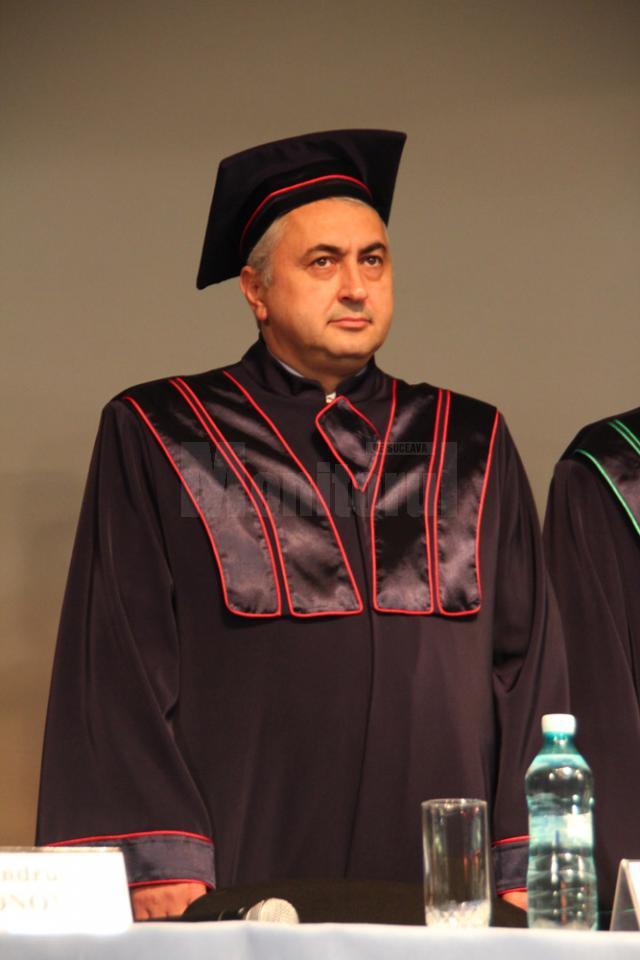 Prof. univ. dr. ing. Valentin Popa – rectorul USV