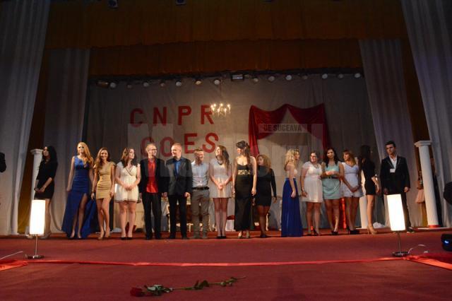 Suceava, capitală a modei, la Balul Bobocilor de la Colegiul Naţional „Petru Rareş”