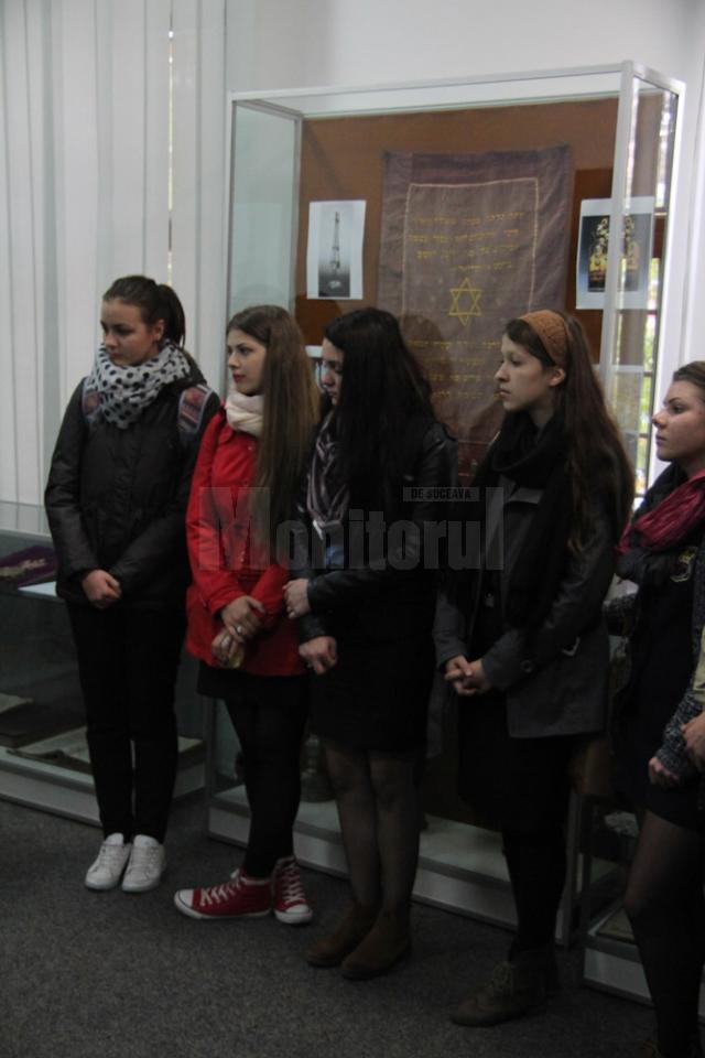 Expoziţia „Cultură şi civilizaţie evreiască în zona Moldovei”