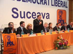 La Suceava au fost prezenţi joi cei trei posibili candidaţi ai PDL la alegerile prezidenţiale viitoare