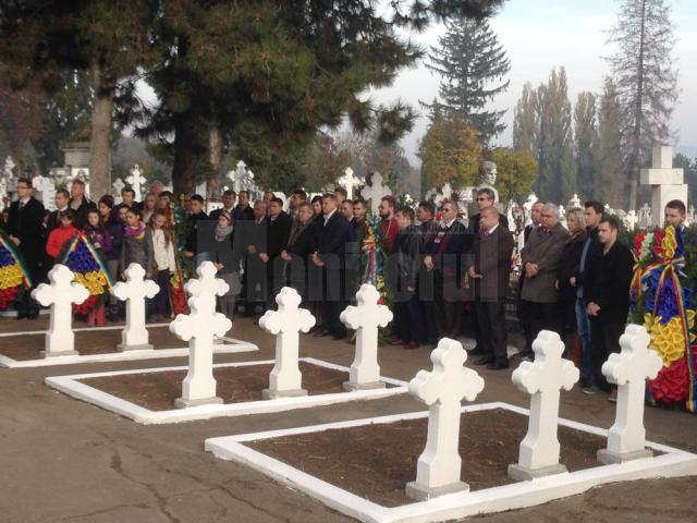 Ceremonialul religios şi militar organizat la Suceava pentru a marca Ziua Armatei Române