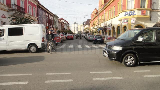 Centrul municipiului Rădăuţi va fi blocat începând de astăzi