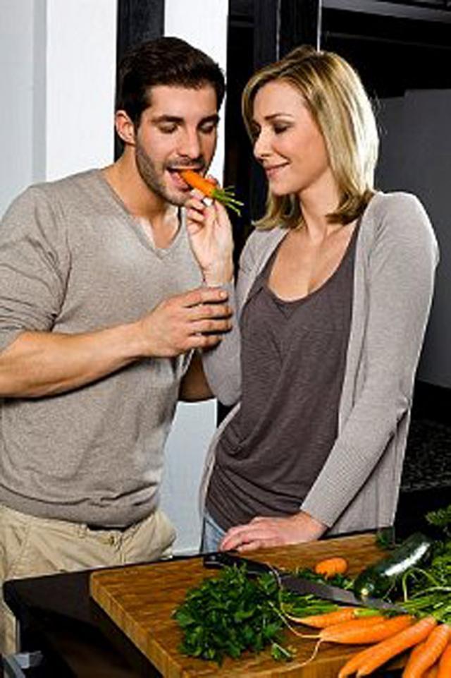 Morcovii fac parte din grupul de fructe şi legume care ajută la îmbunătăţirea fertilităţii bărbaţilor Foto: CORBIS