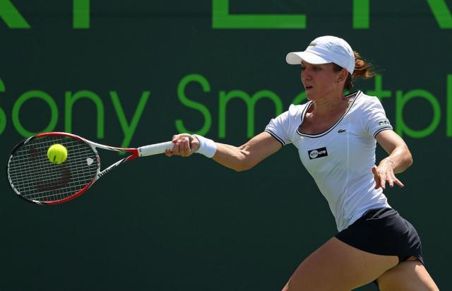 Jucătoarea de tenis Simona Halep a câştigat, ieri, turneul de la Sofia, dotat cu premii în valoare totală de 750.000 de dolari