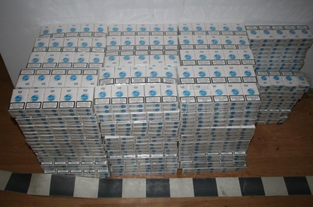 Aproape 20.000 de pachete de ţigări de contrabandă, confiscate la graniţa româno-ucraineană