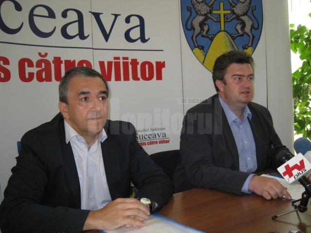 Prefectul Florin Sinescu şi președintele Consiliului Județean, Cătălin Ioan Nechifor