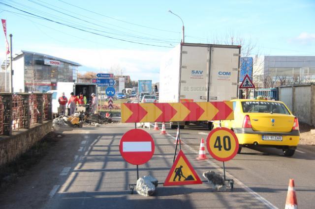 O intervenţie în regim de urgenţă la reţeaua de gaz metan a dat peste cap traficul din Şcheia