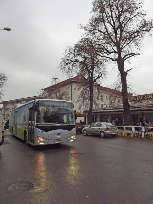 Autobuzul electric pe străzile Sucevei