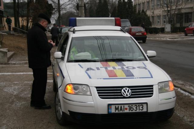Aproape 300 de poliţişti vor asigura liniştea în perioada 31 decembrie - 5 ianuarie, în judeţul Suceava