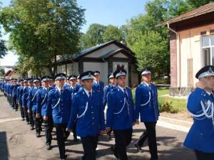 Elevi ai Şcolii Militare de Subofiţeri Jandarmi Fălticeni