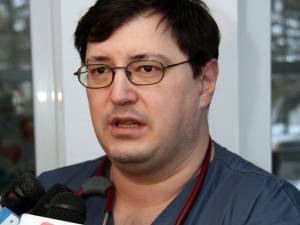 Medicul urgentist Tiberius Brădăţan a fost învestit, ieri, în funcţia de director medical al Spitalului Suceava