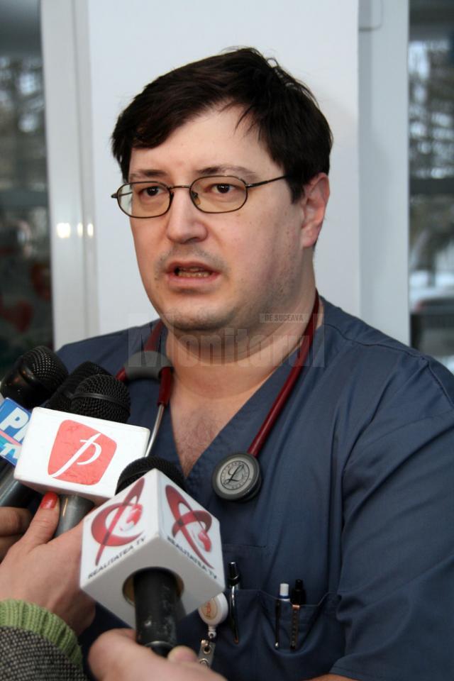 Medicul urgentist Tiberius Brădăţan a fost învestit, ieri, în funcţia de director medical al Spitalului Suceava