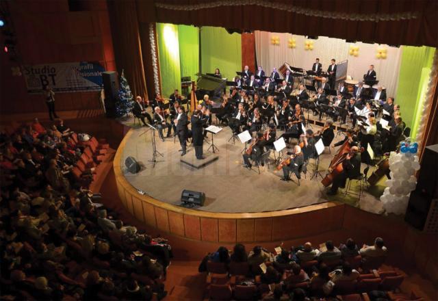 Concertul pentru Anul Nou 2014, susţinut de Filarmonica de Stat Botoşani